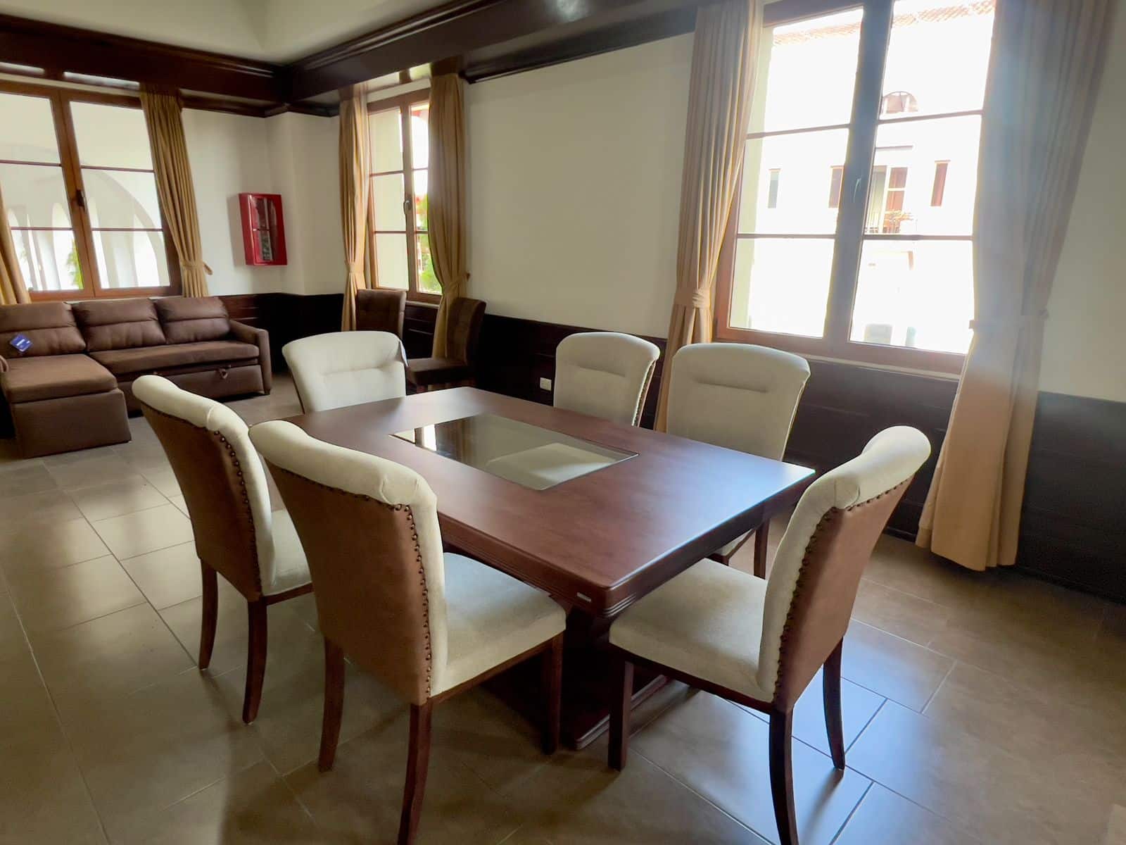 Comedor Texas 6 Sillas  "Pura Madera"
